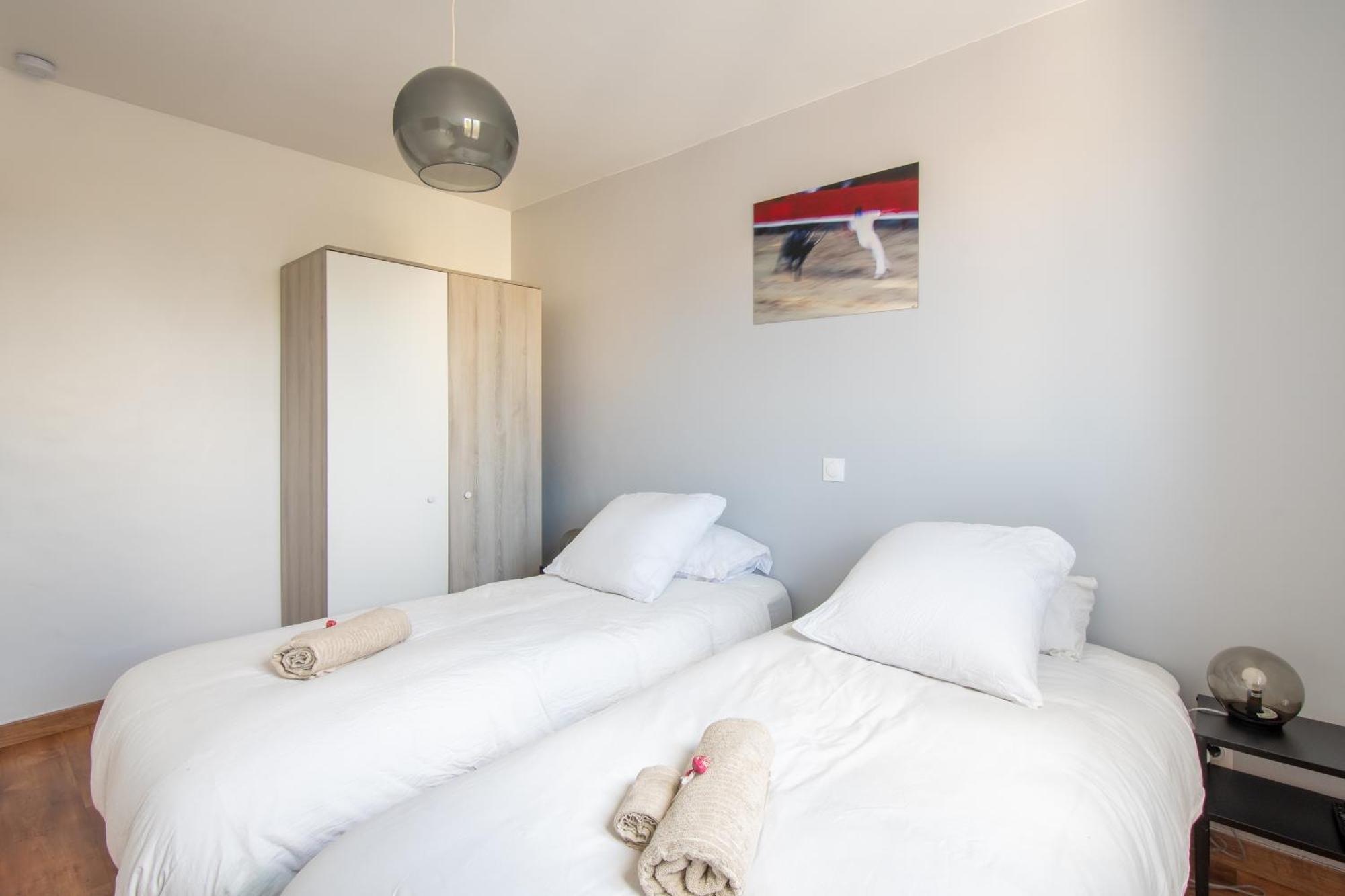 Guesthouse La Costiere - Logements Independants - Espace Piscine Jacuzzi Lunel  Exterior photo