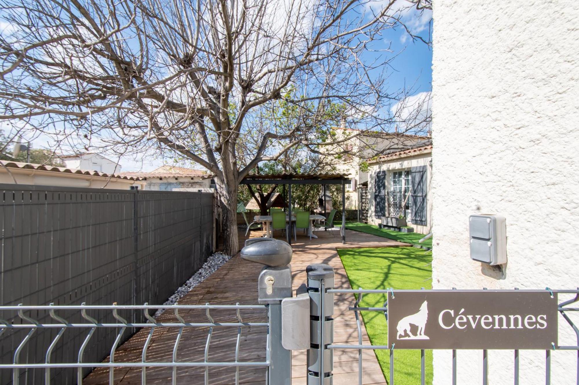 Guesthouse La Costiere - Logements Independants - Espace Piscine Jacuzzi Lunel  Exterior photo